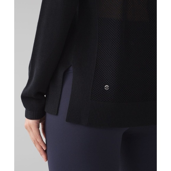 LULULEMON Women’s Well Being Black Cashmere Blend Perforated Back Sweater Sz 8 - Picture 7 of 14